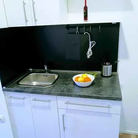 Center - Studio * Pula