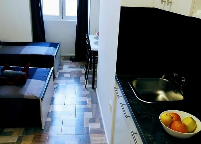 Center - Studio Daire *