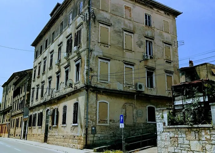 Center - Studio Daire